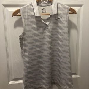 Nike women’s golf tank top
